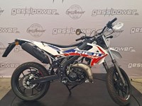 Neumotorrad Rieju MRT Replica 50 SM 