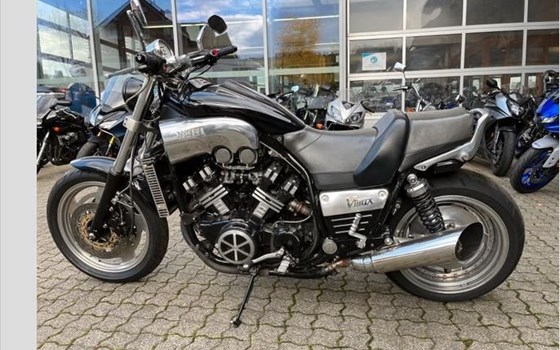 Gebrauchtmotorrad Yamaha V-MAX - Bild 1