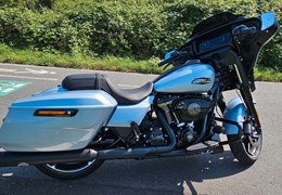 Gebrauchte Harley-Davidson CVO Street Glide FLHXSE