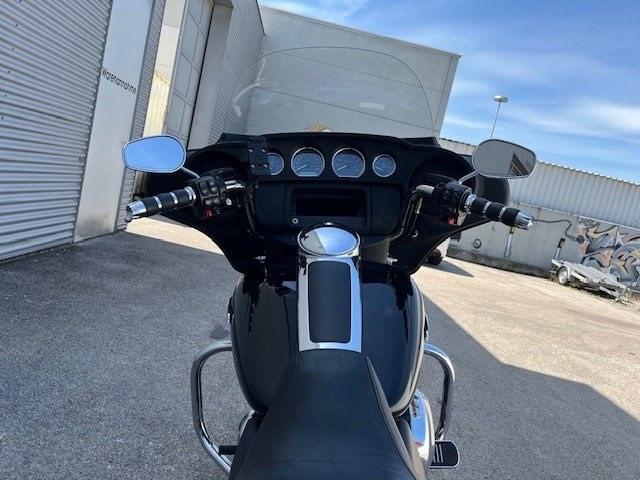 Harley-Davidson Electra Glide Police Edition (schwarz) - Bild 13