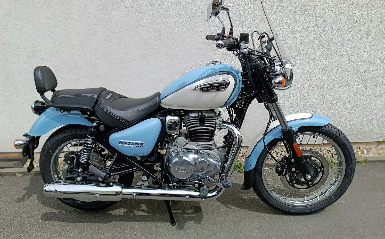 Royal Enfield Meteor 350 Aurora
