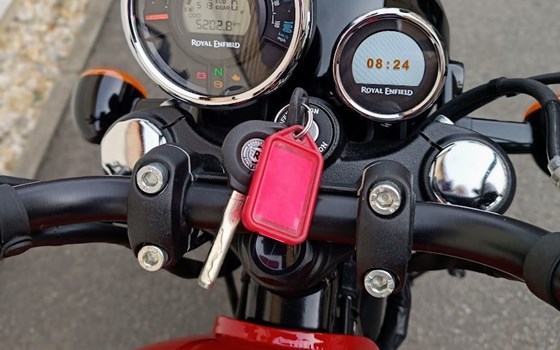 Gebrauchtmotorrad Royal Enfield Meteor 350 Fireball - Bild 5