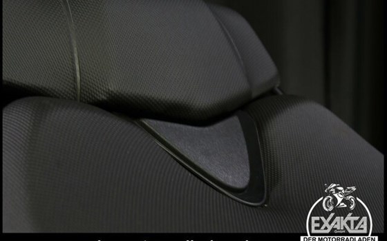 Neufahrzeug Aprilia Tuono 457 - Bild 26