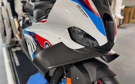 Neufahrzeug BMW M 1000 RR - Bild 8