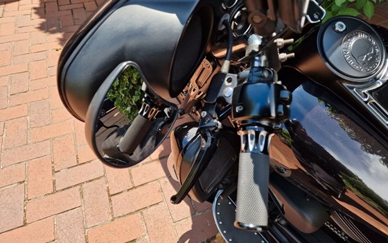 Gebrauchtmotorrad Harley-Davidson Ultra Classic E-Glide FLHTCUI - Bild 18