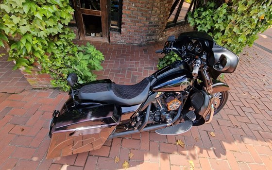 Gebrauchtmotorrad Harley-Davidson Ultra Classic E-Glide FLHTCUI - Bild 20