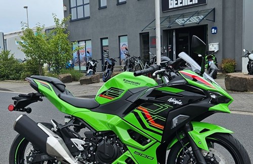 Neumotorrad Kawasaki Ninja 500 SE