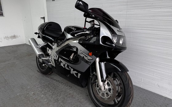 Gebrauchtmotorrad Suzuki GSX-R 600 - Bild 2