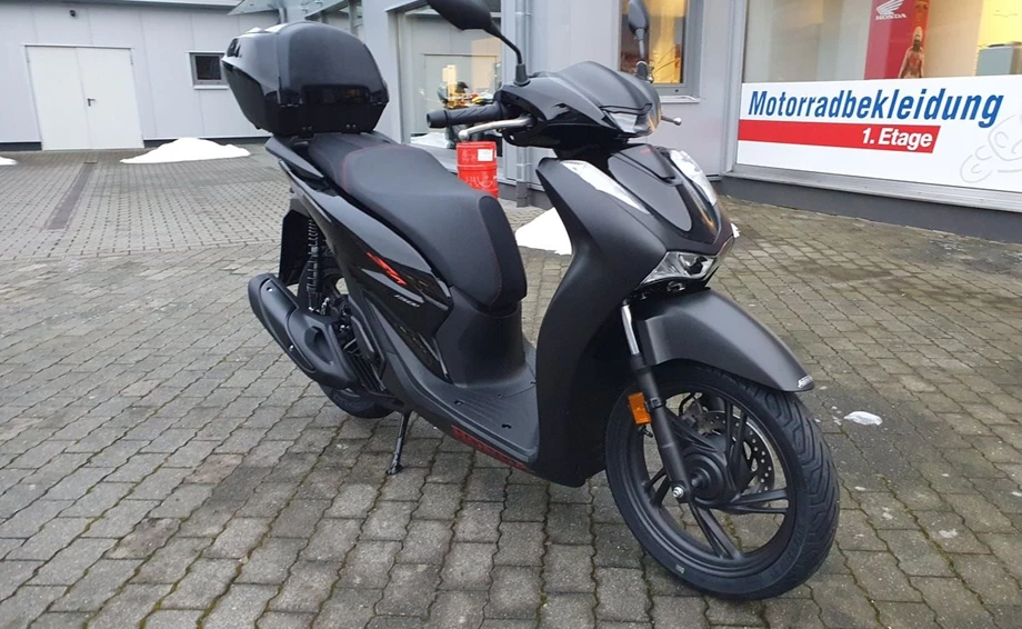 Angebot Honda SH150i Bild 3: Angebot Honda SH150i