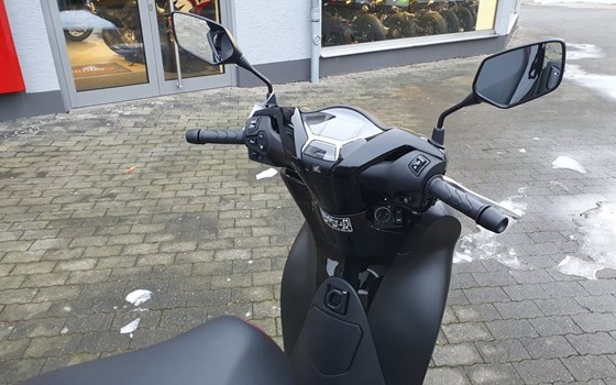 Neufahrzeug Honda SH150i - Bild 9
