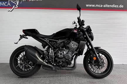 Honda CB1000R Black Edition