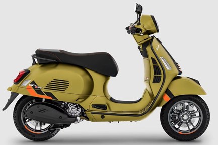 Vespa GTS Super Sport