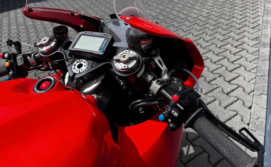 Angebot Ducati Panigale V2 Bild 7: Angebot Ducati Panigale V2