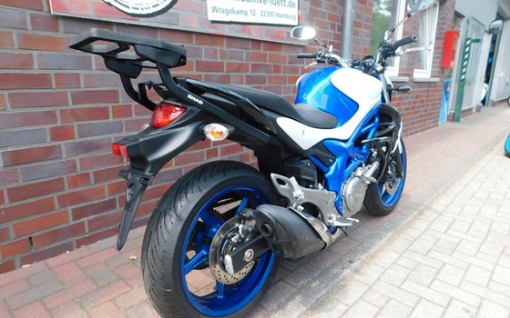 Gebrauchtmotorrad Suzuki SFV 650 Gladius - Bild 7
