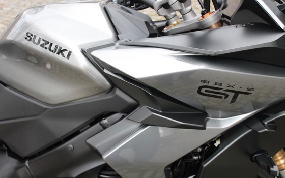 Neufahrzeug Suzuki GSX-S1000GT - Bild 7