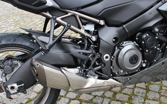 Neufahrzeug Suzuki GSX-S1000GT - Bild 8