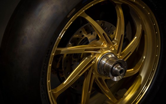 Gebrauchtmotorrad Ducati Panigale V4 R - Bild 12