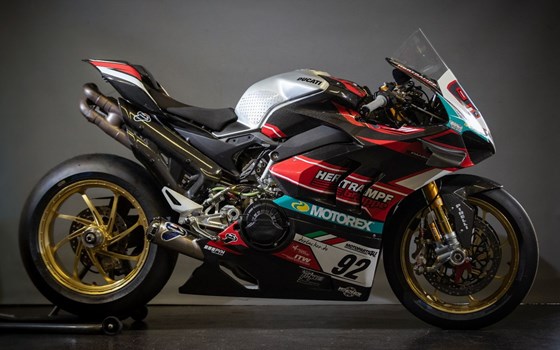 Gebrauchtmotorrad Ducati Panigale V4 R - Bild 2