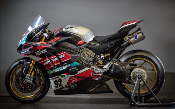 Gebrauchtmotorrad Ducati Panigale V4 R - Bild 9