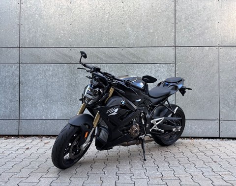 zum Vergrössern bitte anklicken!