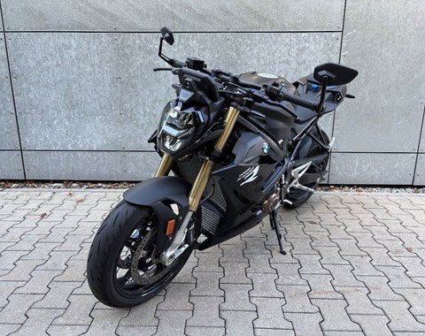 zum Vergrössern bitte anklicken!