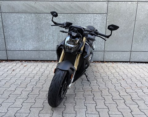 zum Vergrössern bitte anklicken!