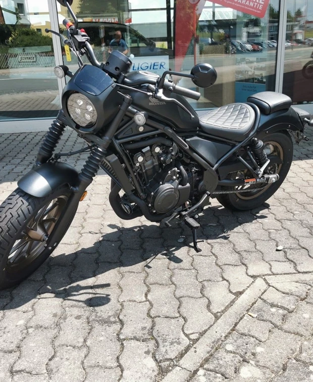 Honda CMX500 Rebel