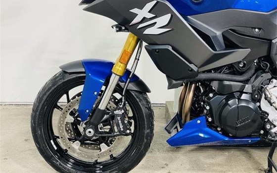 Gebrauchtmotorrad BMW F 900 XR - Bild 2