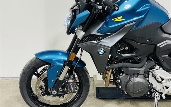 Gebrauchtmotorrad BMW F 900 R - Bild 2 Gebrauchtmotorrad BMW F 900 R - Bild 2