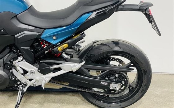 Gebrauchtmotorrad BMW F 900 R - Bild 3 Gebrauchtmotorrad BMW F 900 R - Bild 3