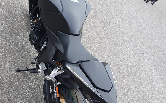 Neufahrzeug Honda CB1000 Hornet SP - Bild 6 Neufahrzeug Honda CB1000 Hornet SP - Bild 6