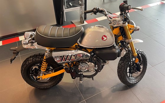 Neufahrzeug Honda Monkey 125 - Bild 6 Neufahrzeug Honda Monkey 125 - Bild 6