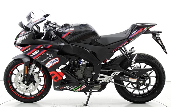 Neufahrzeug Aprilia RS 125 Replica - Bild 5