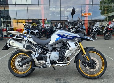 Neumotorrad Voge Valico 900i DSX