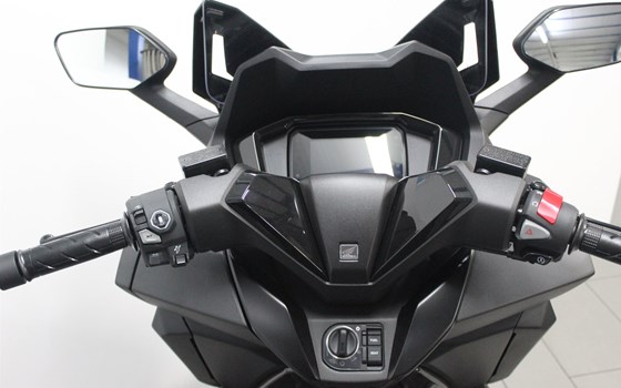 Neufahrzeug Honda Forza 350 - Bild 3