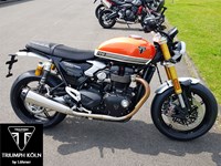 Neumotorrad Triumph Speed Twin 1200 RS mit 4 Jahren Garantie