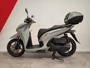 Honda SH350i