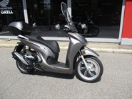 Honda SH350i