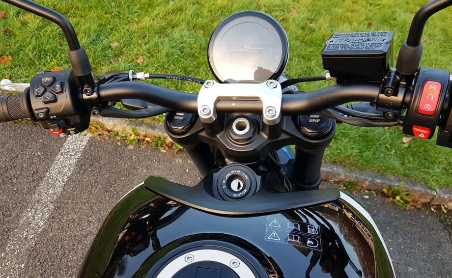 Angebot Triumph Trident 660 Bild 3: Angebot Triumph Trident 660