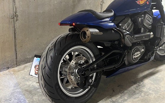 Gebrauchtmotorrad Harley-Davidson Sportster XL 1200C Custom - Bild 4