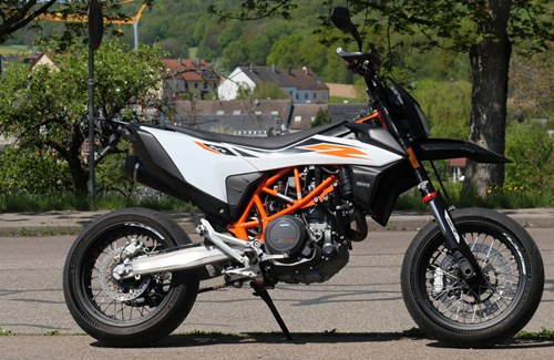 Gebrauchtmotorrad KTM 690 SMC R