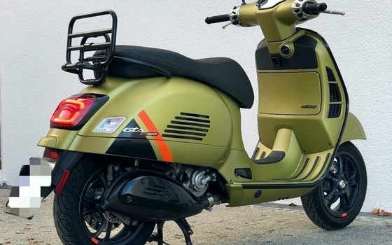 Gebrauchtmotorrad Vespa GTS 300 - Bild 3
