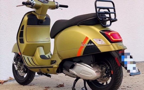 Gebrauchtmotorrad Vespa GTS 300 - Bild 6
