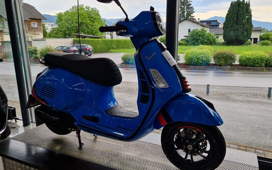 Gebrauchtmotorrad Vespa GTS 310 SuperSport - Bild 1 Gebrauchtmotorrad Vespa GTS 310 SuperSport - Bild 1