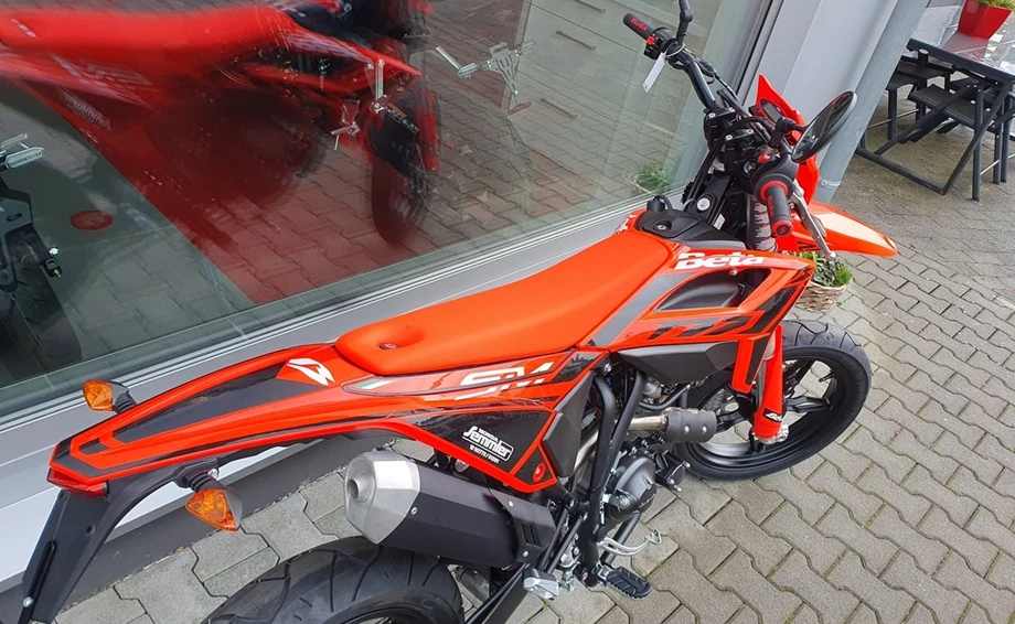 Angebot Beta RR 125 4T SM Bild 10: Angebot Beta RR 125 4T SM