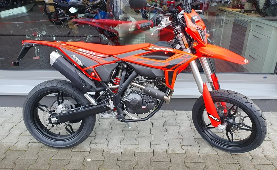 Angebot Beta RR 125 4T SM Bild 2: Angebot Beta RR 125 4T SM
