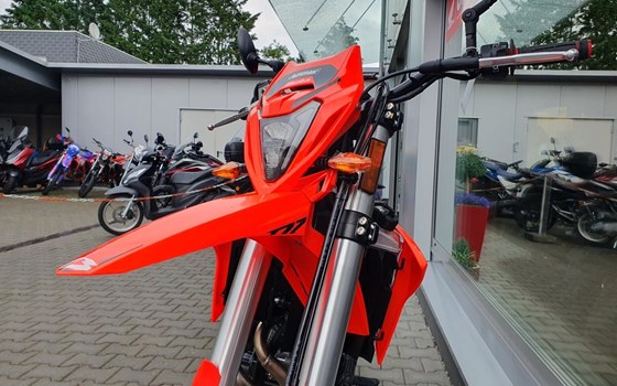 Neufahrzeug Beta RR 125 4T SM - Bild 8