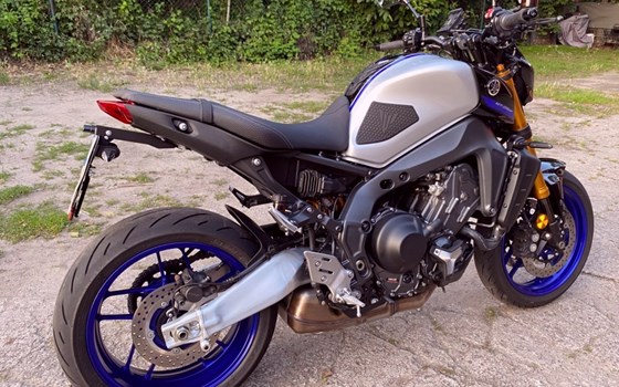 Gebrauchtmotorrad Yamaha MT-09 - Bild 2