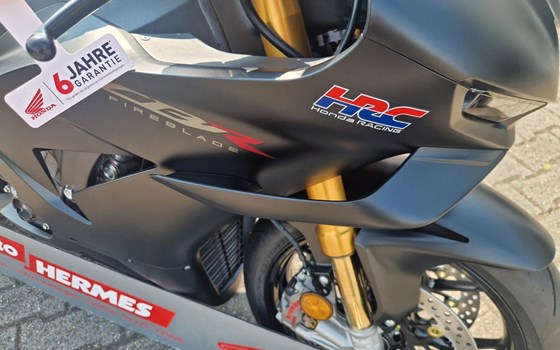 Neufahrzeug Honda CBR1000RR-R Fireblade SP - Bild 11