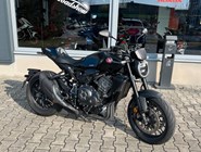 Honda CB1000R Black Edition